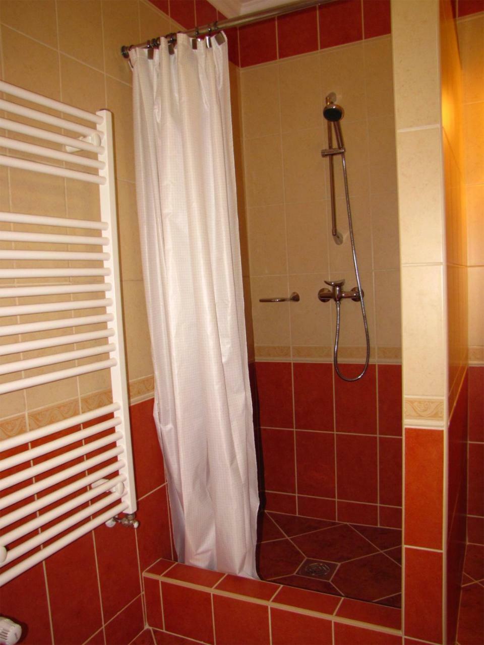 Willa Szegfu Apartman Hajdúszoboszló Zewnętrze zdjęcie